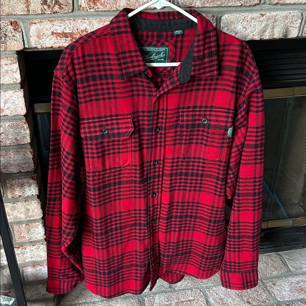 NWOT Woolrich Red /Black Checkered Flannel Shirt Jacket /Pockets Men’s Size L
